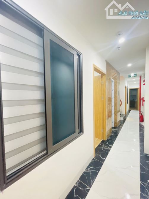 Bán nhà phố Tạ Quang Bửu, Hai Bà Trưng, tòa CCMN 16 phòng, 5 tầng 90m2 giá 25 tỷ