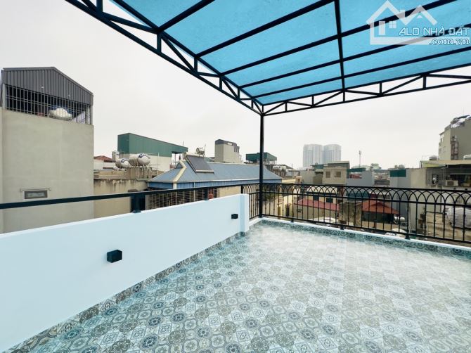 Bán nhà phố Dương Văn Bé gần Timecity, ngõ nông gần phố - 3