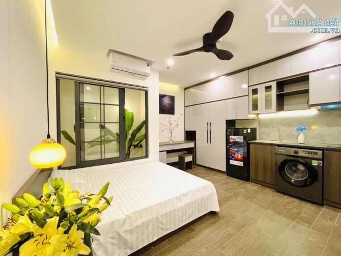 Cần bán CHDV CCMN  Dương Khuê , 80m2 , 7 tầng , thang máy , 16p  kk , 2 thoáng , MT rộng - 3