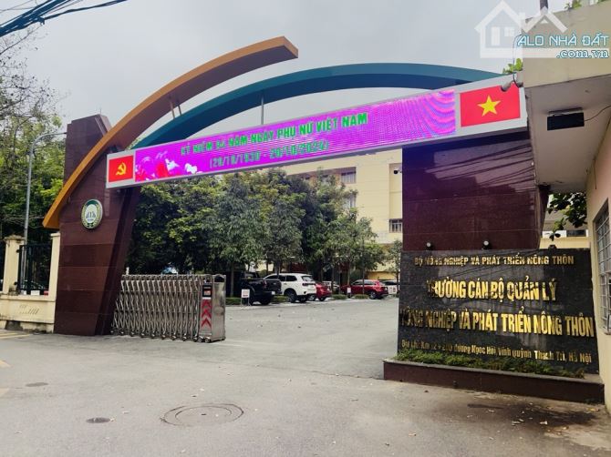 Bán gấp Nhà Ngọc Hồi  ô tô, phân lô ,lô góc dân trí cao giá 11.65 tỷ - 3