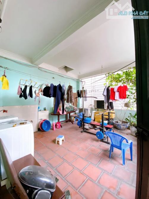 Nhà đẹp, đường Cổ Nhuế, gần Phạm Văn Đồng, Quận Bắc Từ Liêm. DT: 31m2. Giá: 8,2 Tỷ - 4