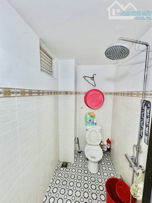 MẶT TIỀN ĐƯỜNG P4 QUẬN 8 - NGAY PARC MALL - 4,3X14M - 4 TẦNG - 8.8 TỶ - 4