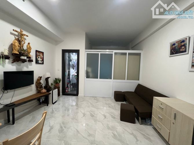 Cho thuê căn hộ The Privia , Officetel , 35m2, Full Nội Thất , Giá : 9 triệu / tháng - 4