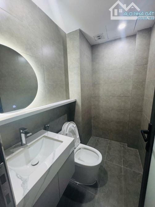nhà đẹp phố trạm ,vị trí đắc địa, ngõ thông tứ tung 52m2 ,6tầng,có thang máy,full nội thất - 4