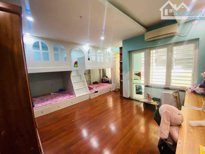 Phân lô ô tô tránh, gara 7 chỗ phố Trần Quang Diệu, Đống Đa, 60m2, 5T, chỉ 23.8 tỷ - 4