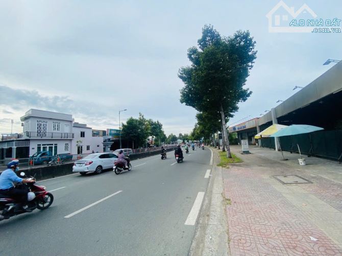 MẶT BẰNG ĐƯỜNG PHẠM VĂN ĐỒNG, DT 1750M²(NGANG 30M), LINH TÂY, TP THỦ ĐỨC - 4