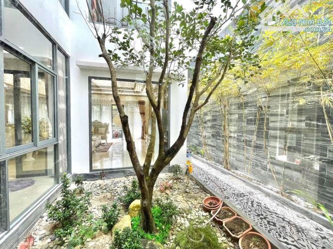 Siêu hiếm! Bán biệt thự 3 tầng TT Đà Nẵng, DT 200m², ngang 10m. Full nội thất chỉ hơn 20tỷ - 4