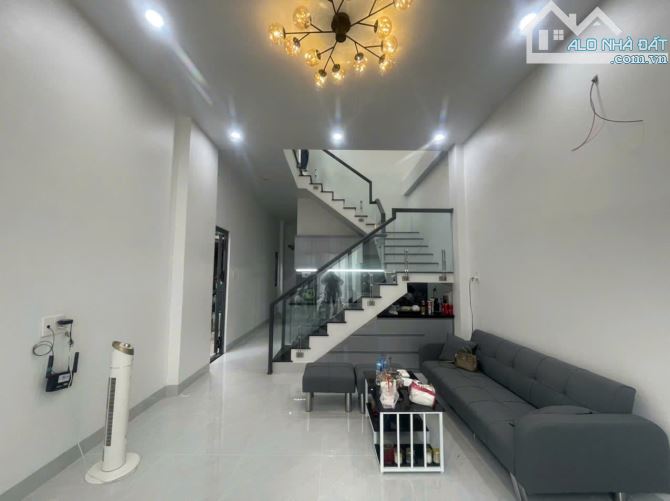 Bán nhà An Bình, 1 lầu 1 trệt , thiết kế hiện đại, sổ riêng hoàn công - 4