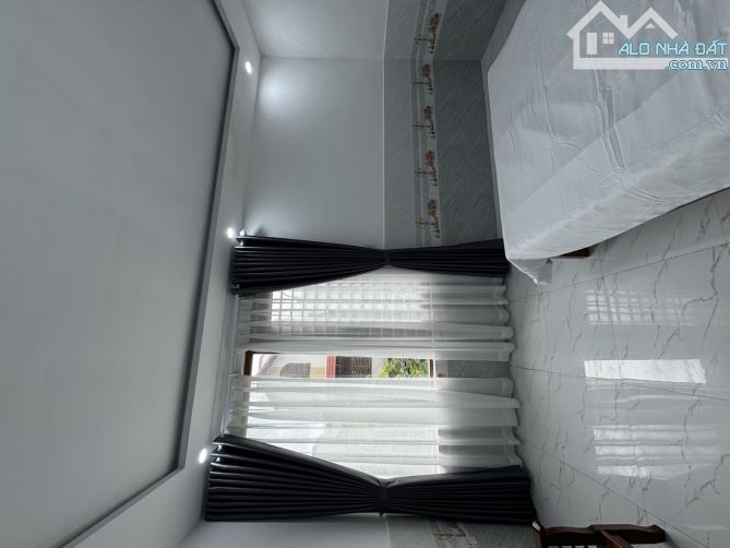 BIỆT THỰ TRIỆU ĐÔ VIP MẶT SÔNG- HOÀ XUÂN-DT 300m2 VIEW SÔNG XỊN XÒ- CÓ THANG MÁY 4 TẦNG - 5