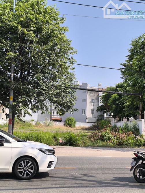 Nán đất 620m2 Thổ cư ngay Global City Quận 9 - 5