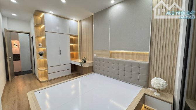 Nhà đẹp phố Hào Nam, 30m2, 6 tầng thang máy, cách phố, cách ô tô chỉ vài mét, 8.2 tỷ - 5