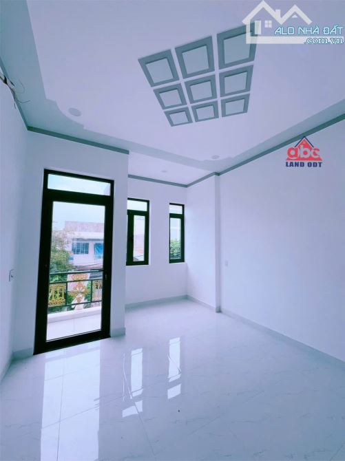 Bán   Nhà liền kề 1 trệt 2 lầu P.Hoá An Giá : 2tỷ550 - 6