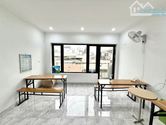 Cạnh Hồ, Ô tô tránh Đặng Văn Ngữ Siêu Đẹp 42m2x5T, mt 4.3, giá 12 tỷ 8 - 6
