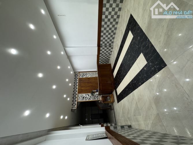 BIỆT THỰ TRIỆU ĐÔ VIP MẶT SÔNG- HOÀ XUÂN-DT 300m2 VIEW SÔNG XỊN XÒ- CÓ THANG MÁY 4 TẦNG - 7