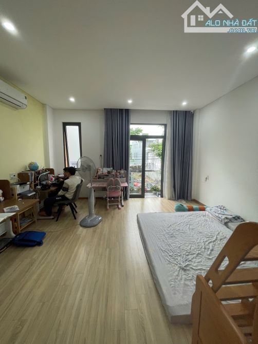 🌟🌟🌟BÁN NHÀ 3 TẦNG ĐẢO 1 VỊ TRÍ SÁT CẦU HOÀ XUÂN LH EM HỌC XEM NHÀ🌟🌟🌟 - 7