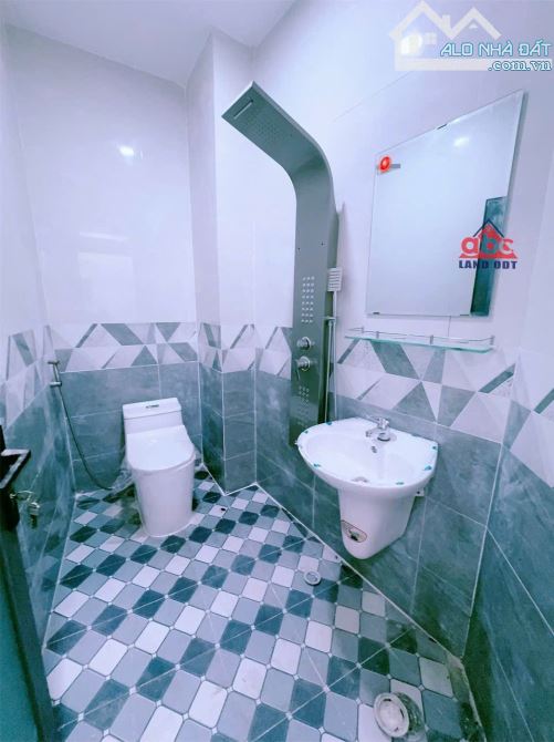 Bán   Nhà liền kề 1 trệt 2 lầu P.Hoá An Giá : 2tỷ550 - 7
