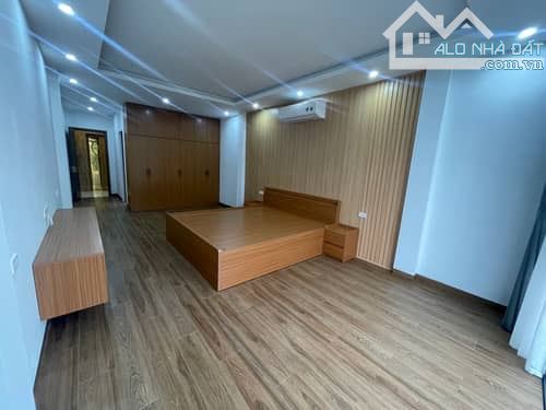 KIẾN HƯNG VỊ TRÍ HIẾM, PHÂN LÔ, THANG MÁY - 9