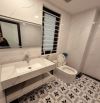 Bán nhà Chu Huy Mân 31m x 6 tầng 5,55 tỷ