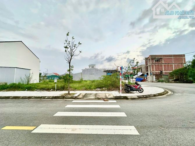 Bán đất 2 mặt tiền 177,3m2 KQH Hoàng Quốc Việt, Khu TDC5 Khu A - KĐT An Vân Dương