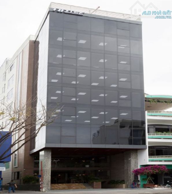 Bán Tòa Văn Phòng Mặt Phố Thái Hà, Đống Đa DT 400m2, 11T, MT 12m. Giá Cực Rẻ