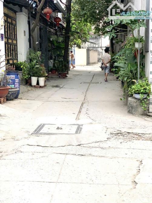 Bán nhà có dãy trọ hẻm xe hơi thông ngang- 5m Thới an 11 quận 12 chỉ 4 tỷ thương lượng