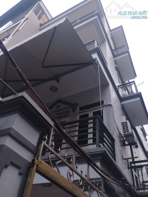 NAM TỪ LIÊM - Ô TÔ TRÁNH - GARA Ô TÔ 7 CHỖ - KINH DOANH - NHỈNH 9 tỷ