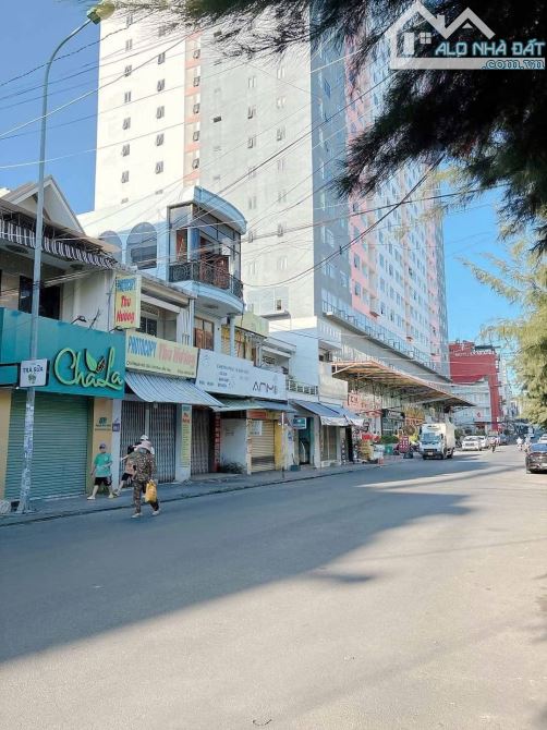 Bán toà căn hộ 4 tầng đối diện trường Đại Học Nha Trang