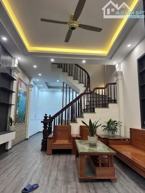 Bán nhà Vĩnh Quỳnh, Thanh Trì 47 4 4.5 5.7 tỷ