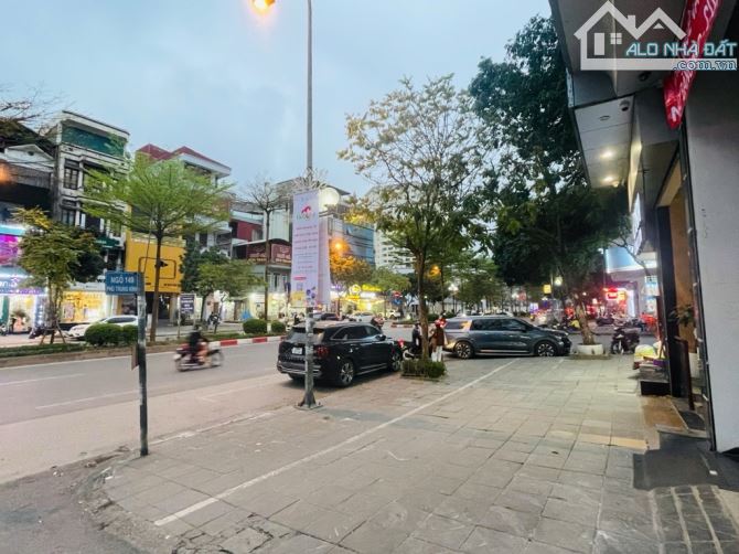 H.I.Ế.M PHÂN LÔ TRUNG KÍNH- Ô TÔ TRÁNH - 30M RA PHỐ 👉63M2- MT 4m 💸21.5 tỷ- CTL💸