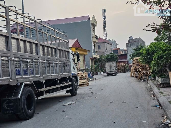 🌏Bán Lô Chu Mẫu 2 Vân Dương Nhìn Vườn Hoa To, Mt 5 Dt 86m2 Giá 5.55 Tỷ