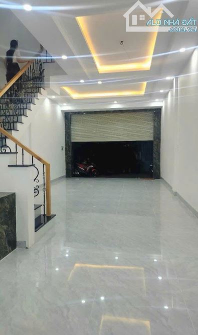 Bán Nhà 1 Trệt 2 Lầu Hẻm Oto Trần Anh Tông 74M2 (5x15) - Giá: 5.75Tỷ