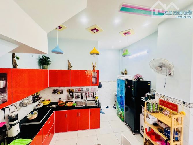 Bán Nhà 3.5 Tấm Mới Đẹp – Đối Diện Emart Phan Huy Ích  40m2, 3PN - 4 tỷ 3