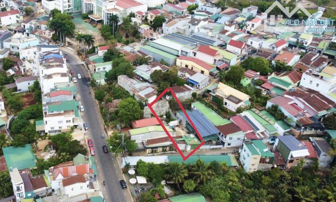 ĐẤT HẺM 205 HÙNG VƯƠNG HẺM THÔNG QUA BÙI THỊ XUÂN