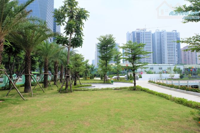 Biệt Thự. Sổ Phân Lô Cán Bộ. Phố Lê Văn Lương - Trung Tâm Q.Thanh Xuân. 5T. Mặt Tiền 7,5m