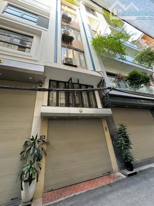 Chuẩn! Bán nhà Tôn Đức Thắng - Đống Đa, gara, phân lô ô tô tránh, nhà 6 tầng đẹp, 39m2,