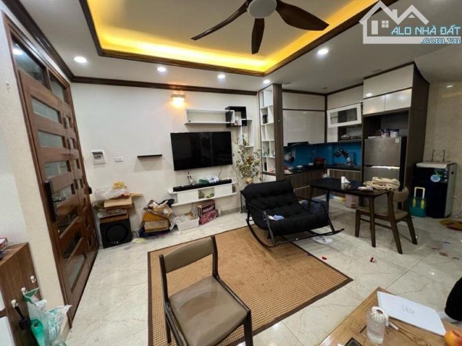 BÁN NHÀ- ĐẶNG TIẾN ĐÔNG- SIÊU VIP- Ồ TÔ TRÁNH 20m-SỔ NỞ HẬU -  VỊ TRÍ SIÊU ĐẸP - 11