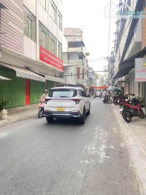HẺM XE HƠI 5M THÔNG- NGUYỄN TRÃI- TRẦN PHÚ- Q.5- 43M2- 5 TẦNG MỚI ĐẸP- FULL NỘI THẤT- - 4