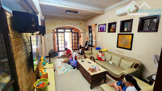 Biệt thự 173m2 mặt tiền Dân Chủ - Giá sốc 22,5Tỷ! - 1