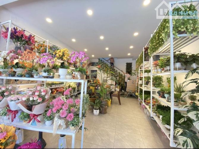 Bán nhà mới 4tầng mặt tiền Nguyễn Trãi 45m2 ngang4.8m giá 12.2tỷ - 1