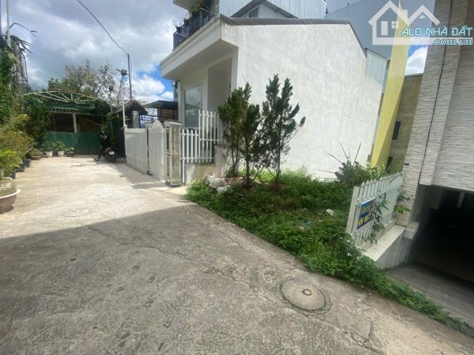 Bán Lô Đất Vàng Đường Thông Thiên Học, P2, Đà Lạt – 6 Tỷ 300 - 90m².xây dựng 80%, 5 tầng. - 1
