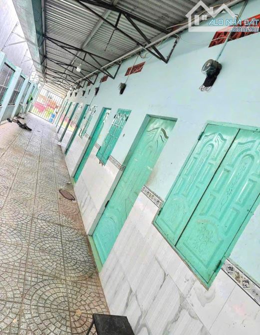 bán gấp dãy trọ 8 phòng 228m2 ở Trảng Bàng giá 700tr. - 1