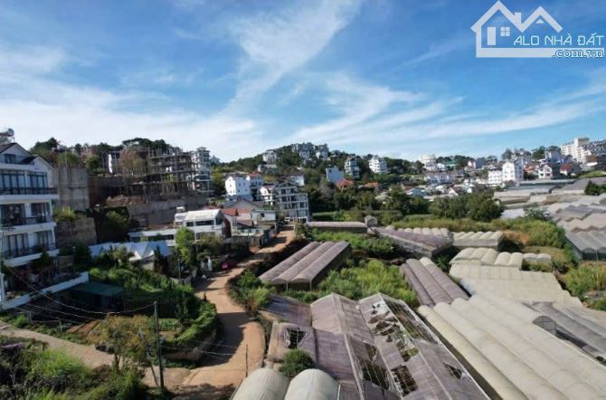 LÔ ĐẤT HƠN 300M2 ĐƯỜNG Ô TÔ 4M BẰNG PHẲNG - 1