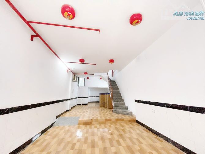 BÁN CCMN TRIỀU KHÚC ,60M2 17 PHÒNG , GẦN CHỢ , ĐIỂM XE BUÝT  .ĐANG VẬN HÀNH FULL PHÒNG - 1