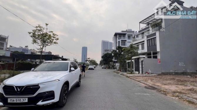 Bán Lô Góc 106m. Mặt tiền 7.1m khu phân lô Quận Uỷ Hồng Bàng. Giá 81tr/m. - 1