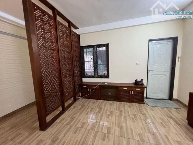 BÁN NHÀ- ĐẶNG TIẾN ĐÔNG- SIÊU VIP- Ồ TÔ TRÁNH 20m-SỔ NỞ HẬU -  VỊ TRÍ SIÊU ĐẸP - 1