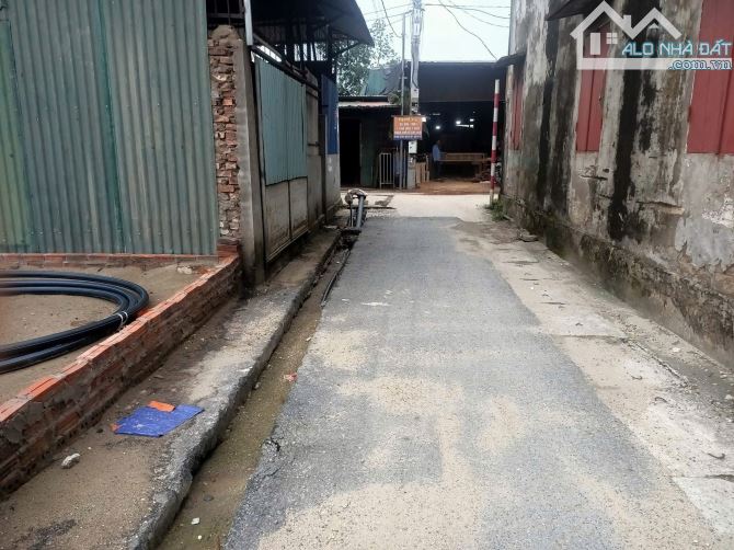 Cạnh bìa làng Thiết BÌnh - Vân Hà có mảnh đất 68m2 nở hậu, đường trước đất 4m thông - 1