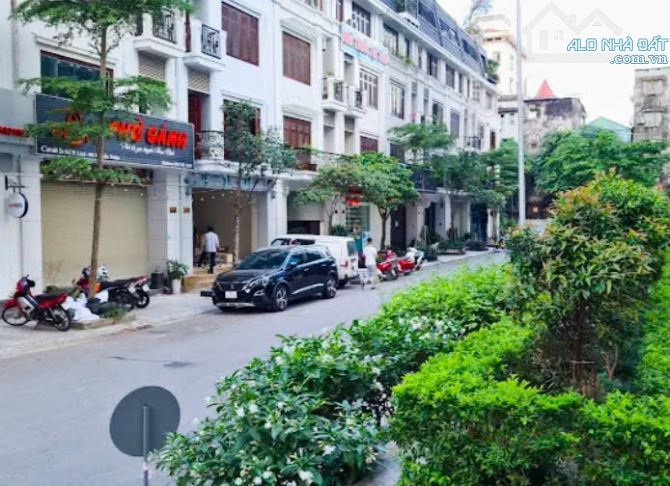 Biệt Thự. Sổ Phân Lô Cán Bộ. Phố Lê Văn Lương - Trung Tâm Q.Thanh Xuân. 5T. Mặt Tiền 7,5m - 1