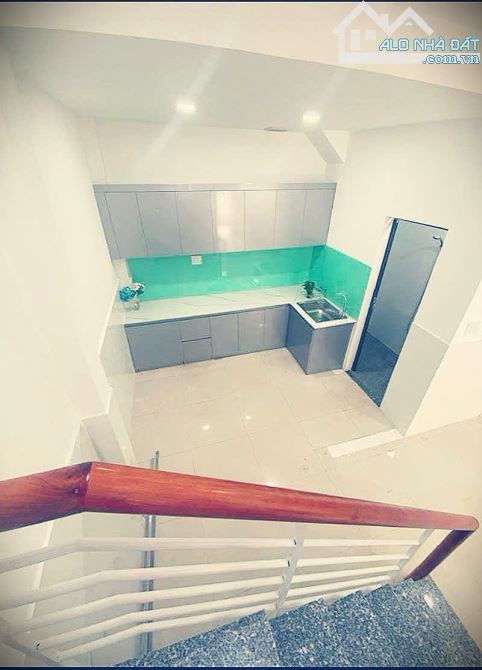 Bán nhà xém HXH Đỗ Xuân Hợp - 40m2, 2 tầng mới đẹp, tạm hiếm - Chỉ 3.8 tỷ - 1
