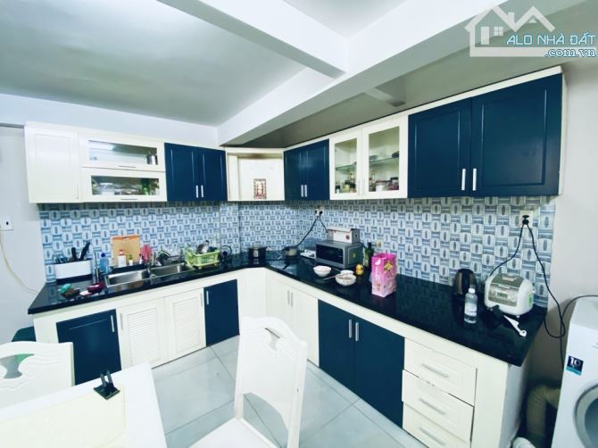 Nhà 3 Tầng - Xe Hơi Đỗ Cổng - Huỳnh Văn Bánh - DT 54m2(MT 4.3m) Chỉ 9 Tỷ 999 TL - 2