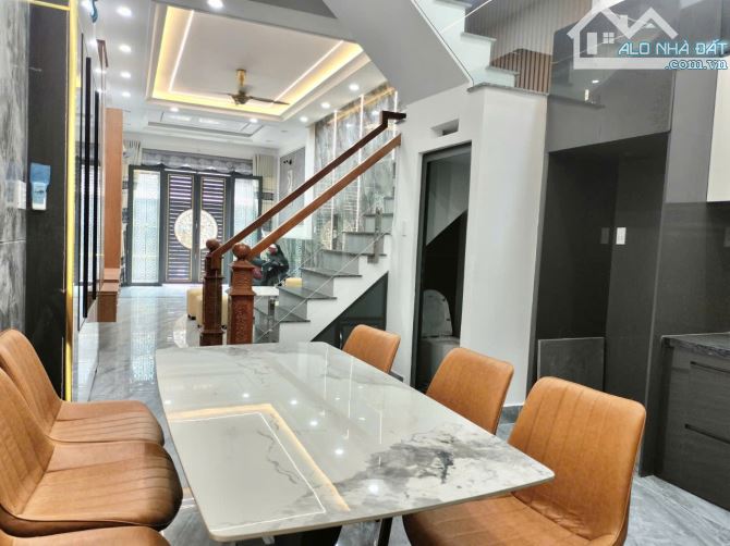 Bình Tân,Nhà Mới 4 tầng 68m2, mặt tiền kinh doanh,,gâga, gần chợ Gò xoài,giá rẻ. - 2